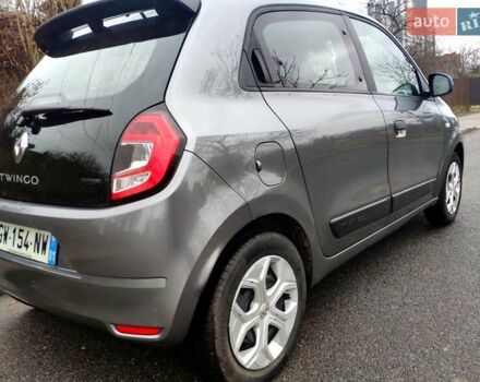 Сірий Рено Твінго, об'ємом двигуна 0 л та пробігом 17 тис. км за 8300 $, фото 9 на Automoto.ua