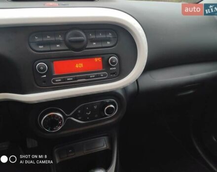 Сірий Рено Твінго, об'ємом двигуна 0 л та пробігом 17 тис. км за 8300 $, фото 38 на Automoto.ua