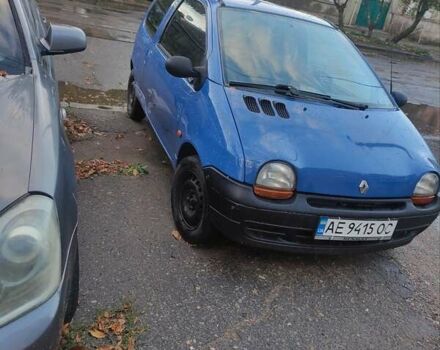 Синий Рено Твинго, объемом двигателя 1.14 л и пробегом 230 тыс. км за 2100 $, фото 1 на Automoto.ua