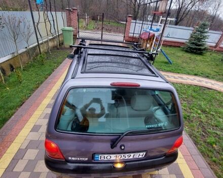 Синий Рено Твинго, объемом двигателя 1.1 л и пробегом 152 тыс. км за 3000 $, фото 2 на Automoto.ua