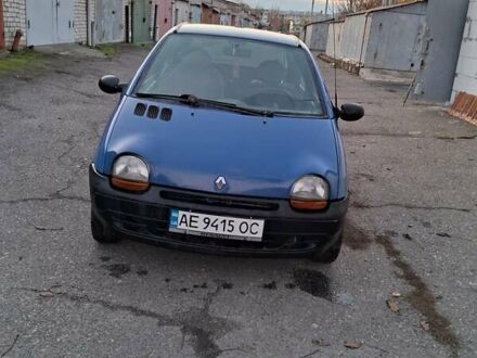 Синій Рено Твінго, об'ємом двигуна 1.14 л та пробігом 230 тис. км за 2100 $, фото 1 на Automoto.ua