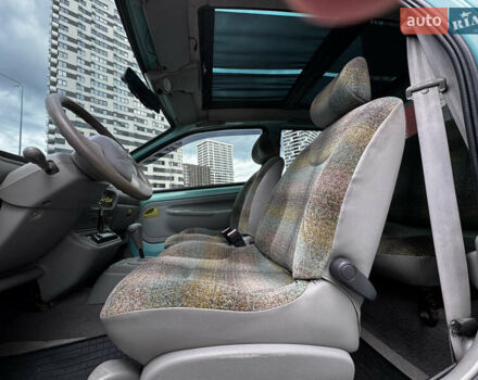 Зеленый Рено Твинго, объемом двигателя 1.2 л и пробегом 137 тыс. км за 3500 $, фото 58 на Automoto.ua