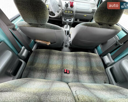 Зеленый Рено Твинго, объемом двигателя 1.2 л и пробегом 137 тыс. км за 3500 $, фото 35 на Automoto.ua