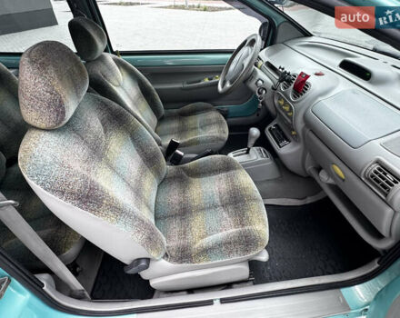 Зеленый Рено Твинго, объемом двигателя 1.2 л и пробегом 137 тыс. км за 3500 $, фото 47 на Automoto.ua