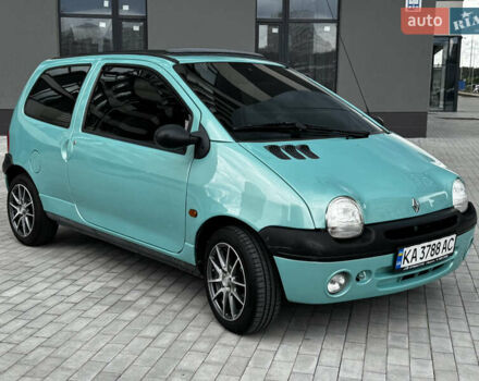 Зеленый Рено Твинго, объемом двигателя 1.2 л и пробегом 137 тыс. км за 3500 $, фото 6 на Automoto.ua