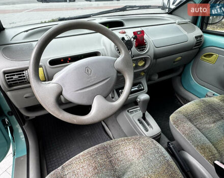 Зелений Рено Твінго, об'ємом двигуна 1.2 л та пробігом 137 тис. км за 3500 $, фото 57 на Automoto.ua