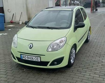 Рено Твінго 2008 у Хусте на Automoto.ua Зелений Рено Твінго, об'ємом двигуна 1.15 л та пробігом 143 тис. км за 3800 $, фото 8 на Automoto.ua