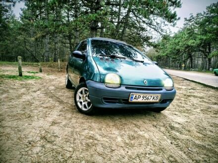Зеленый Рено Твинго, объемом двигателя 1.2 л и пробегом 153 тыс. км за 2500 $, фото 1 на Automoto.ua