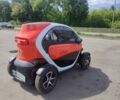 Красный Рено Твизи, объемом двигателя 0 л и пробегом 12 тыс. км за 5000 $, фото 22 на Automoto.ua