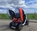 Красный Рено Твизи, объемом двигателя 0 л и пробегом 12 тыс. км за 5000 $, фото 12 на Automoto.ua
