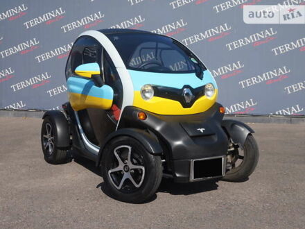 Рено Твизи 2017 в Одессе на Automoto.ua Красный Рено Твизи, объемом двигателя 0 л и пробегом 19 тыс. км за 4700 $, фото 1 на Automoto.ua