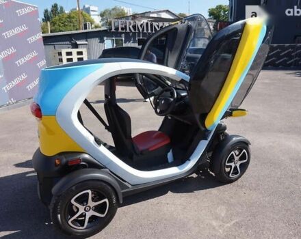 Рено Твизи, объемом двигателя 0 л и пробегом 19 тыс. км за 4700 $, фото 11 на Automoto.ua