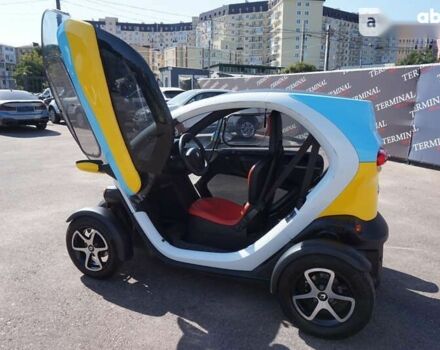 Рено Твизи, объемом двигателя 0 л и пробегом 19 тыс. км за 4700 $, фото 9 на Automoto.ua