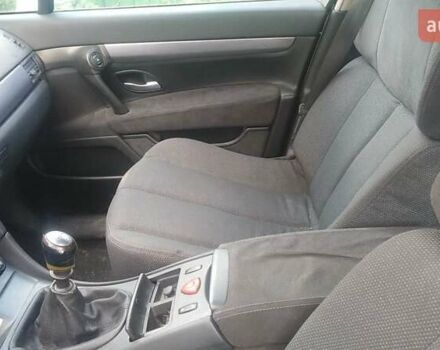 Серый Рено Вел Сатис, объемом двигателя 2.2 л и пробегом 340 тыс. км за 3700 $, фото 5 на Automoto.ua