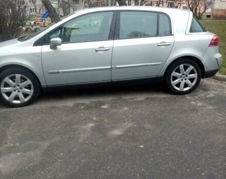 Серый Рено Вел Сатис, объемом двигателя 3 л и пробегом 210 тыс. км за 4500 $, фото 2 на Automoto.ua