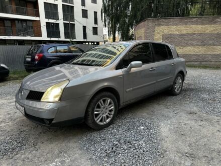 Сірий Рено Вел Сатіс, об'ємом двигуна 3 л та пробігом 300 тис. км за 2705 $, фото 1 на Automoto.ua