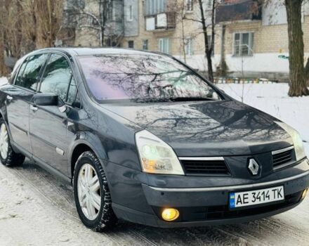 Серый Рено Вел Сатис, объемом двигателя 2.2 л и пробегом 250 тыс. км за 4900 $, фото 1 на Automoto.ua