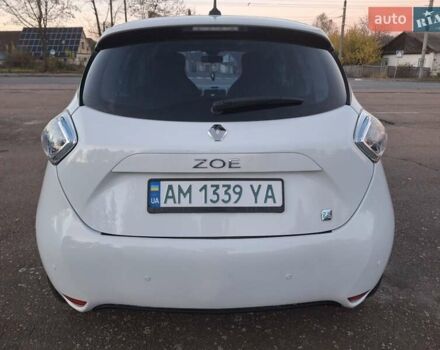 Белый Рено Зое, объемом двигателя 0 л и пробегом 144 тыс. км за 6300 $, фото 1 на Automoto.ua