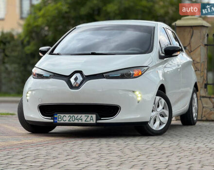 Білий Рено Зое, об'ємом двигуна 0 л та пробігом 129 тис. км за 6699 $, фото 3 на Automoto.ua