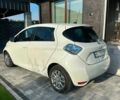 Белый Рено Зое, объемом двигателя 0 л и пробегом 107 тыс. км за 7200 $, фото 4 на Automoto.ua