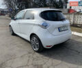 Белый Рено Зое, объемом двигателя 0 л и пробегом 172 тыс. км за 7200 $, фото 6 на Automoto.ua