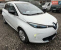 Белый Рено Зое, объемом двигателя 0 л и пробегом 72 тыс. км за 5400 $, фото 3 на Automoto.ua