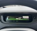 Белый Рено Зое, объемом двигателя 0 л и пробегом 100 тыс. км за 6500 $, фото 14 на Automoto.ua