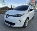Белый Рено Зое, объемом двигателя 0 л и пробегом 120 тыс. км за 5999 $, фото 8 на Automoto.ua