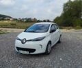 Белый Рено Зое, объемом двигателя 0 л и пробегом 53 тыс. км за 6000 $, фото 5 на Automoto.ua