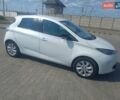 Белый Рено Зое, объемом двигателя 0 л и пробегом 150 тыс. км за 5600 $, фото 7 на Automoto.ua