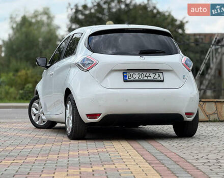 Білий Рено Зое, об'ємом двигуна 0 л та пробігом 129 тис. км за 6699 $, фото 25 на Automoto.ua