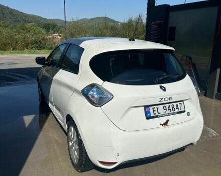 Белый Рено Зое, объемом двигателя 0 л и пробегом 88 тыс. км за 4999 $, фото 5 на Automoto.ua