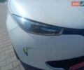 Белый Рено Зое, объемом двигателя 0 л и пробегом 150 тыс. км за 5800 $, фото 1 на Automoto.ua