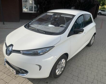 Белый Рено Зое, объемом двигателя 0 л и пробегом 154 тыс. км за 5650 $, фото 2 на Automoto.ua
