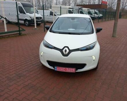 Белый Рено Зое, объемом двигателя 0 л и пробегом 150 тыс. км за 5550 $, фото 12 на Automoto.ua