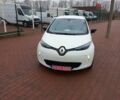 Белый Рено Зое, объемом двигателя 0 л и пробегом 150 тыс. км за 5550 $, фото 12 на Automoto.ua