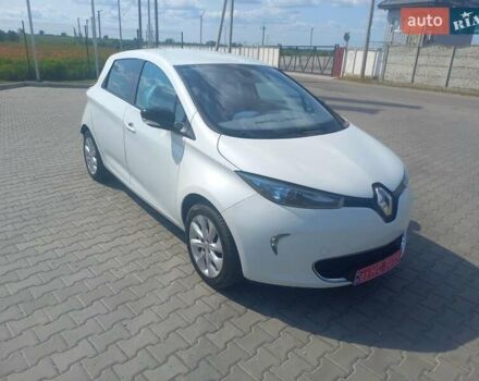Белый Рено Зое, объемом двигателя 0 л и пробегом 150 тыс. км за 5600 $, фото 8 на Automoto.ua