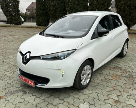 Білий Рено Зое, об'ємом двигуна 0 л та пробігом 72 тис. км за 5999 $, фото 1 на Automoto.ua