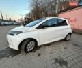 Белый Рено Зое, объемом двигателя 0 л и пробегом 96 тыс. км за 6650 $, фото 1 на Automoto.ua