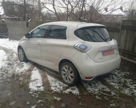 Белый Рено Зое, объемом двигателя 0 л и пробегом 150 тыс. км за 5550 $, фото 11 на Automoto.ua