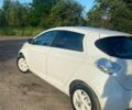 Белый Рено Зое, объемом двигателя 0 л и пробегом 95 тыс. км за 6200 $, фото 8 на Automoto.ua