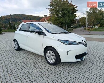 Білий Рено Зое, об'ємом двигуна 0 л та пробігом 53 тис. км за 6150 $, фото 7 на Automoto.ua
