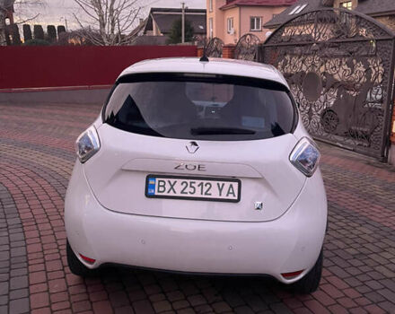 Белый Рено Зое, объемом двигателя 0 л и пробегом 155 тыс. км за 6800 $, фото 5 на Automoto.ua