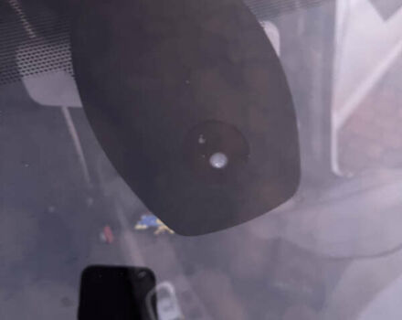 Белый Рено Зое, объемом двигателя 0 л и пробегом 155 тыс. км за 6800 $, фото 17 на Automoto.ua