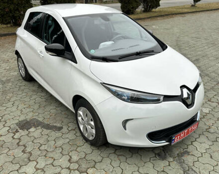 Білий Рено Зое, об'ємом двигуна 0 л та пробігом 72 тис. км за 5999 $, фото 26 на Automoto.ua