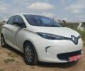Белый Рено Зое, объемом двигателя 0 л и пробегом 106 тыс. км за 6300 $, фото 1 на Automoto.ua