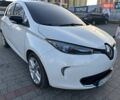 Белый Рено Зое, объемом двигателя 0 л и пробегом 120 тыс. км за 5999 $, фото 12 на Automoto.ua