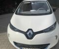 Белый Рено Зое, объемом двигателя 0 л и пробегом 154 тыс. км за 5650 $, фото 1 на Automoto.ua