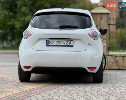 Білий Рено Зое, об'ємом двигуна 0 л та пробігом 129 тис. км за 6699 $, фото 19 на Automoto.ua