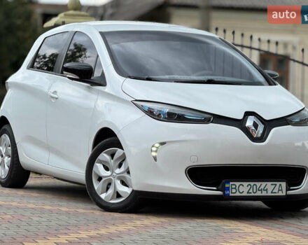 Білий Рено Зое, об'ємом двигуна 0 л та пробігом 129 тис. км за 6699 $, фото 14 на Automoto.ua